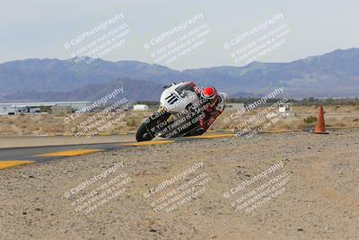 media/Dec-17-2022-SoCal Trackdays (Sat) [[224abd9271]]/Turn 9 Inside (1pm)/